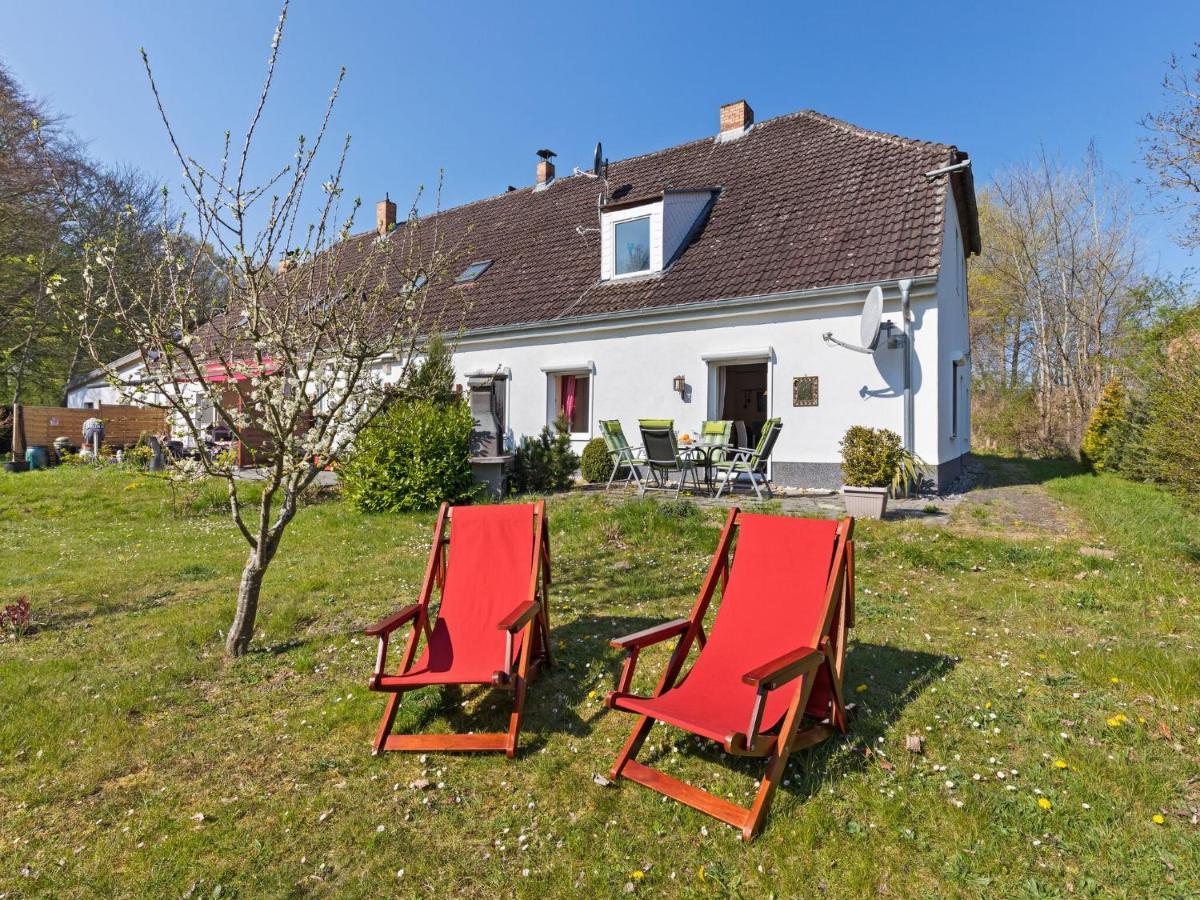 Elegant Apartment With Garden In Gingst Værelse billede