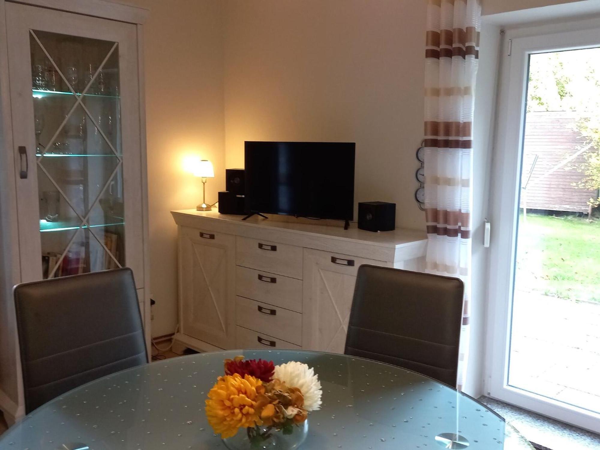 Elegant Apartment With Garden In Gingst Eksteriør billede