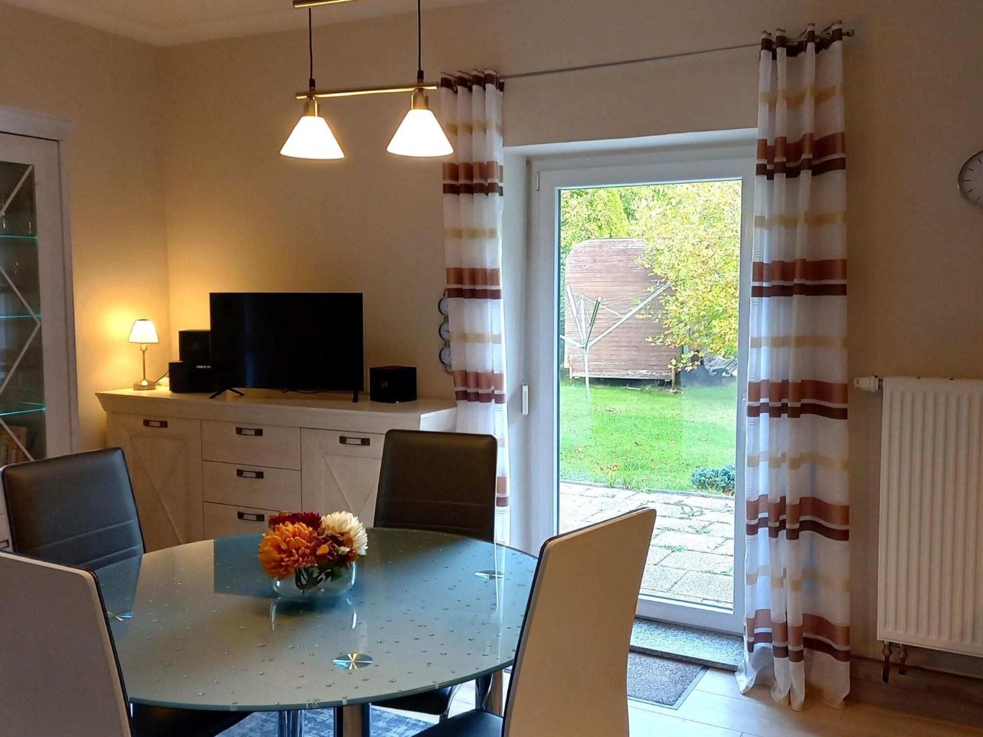 Elegant Apartment With Garden In Gingst Eksteriør billede